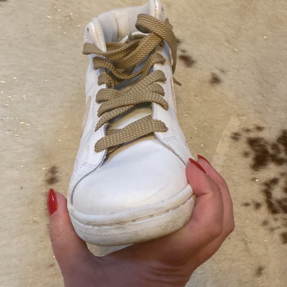 GUC NIKE SIZE 9 - Picture 8 of 12